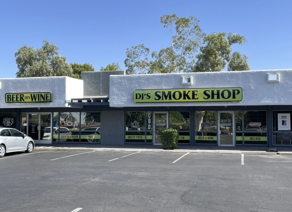 DJ's Smoke Shop photo archive; specific store pictured not verified